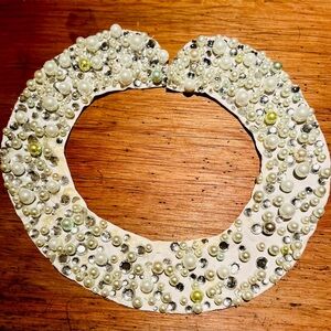 No brand , multiple shades of pearls and grey.